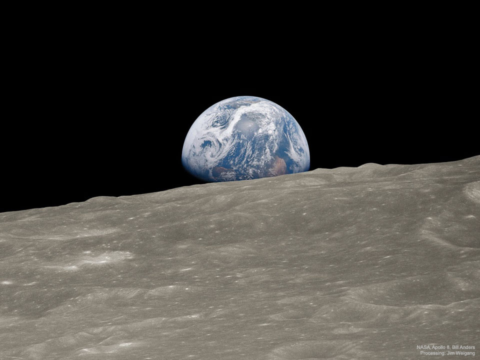 Earthrise 1: Historic Image Remastered 
